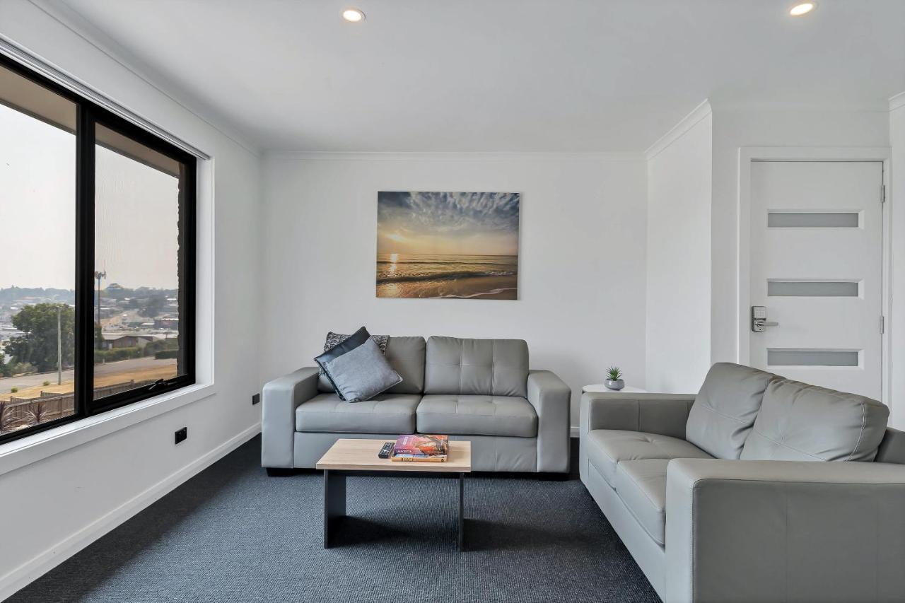 Youngtown Executive Apartments - 2Br Included, Free Parking & Wifi, Sofa Bed & Cot Fee Applies ロンセストン エクステリア 写真